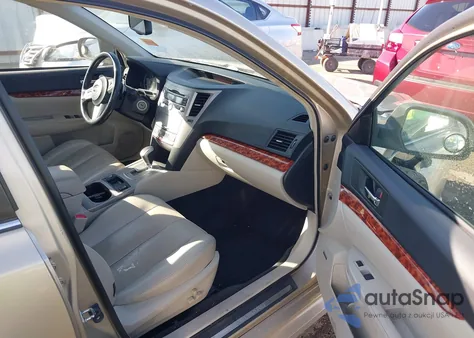 2010 Subaru Legacy 2.5I Limited из США, поврежденный, VIN 4S3BMCK65A3225840